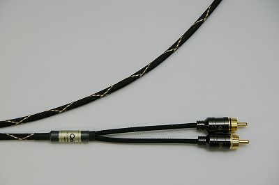 Qrino　RCA　CABLE