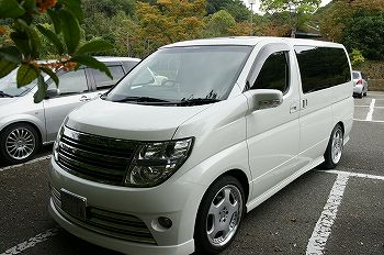 YE-06　エルグランド
